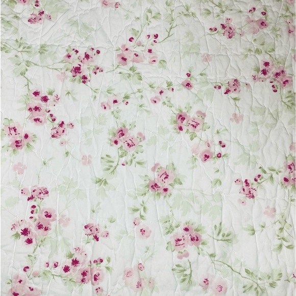 Simply Shabby Chic Full Reversible Quilt Cherry Blossom Pink Satin - Picture 8 of 8